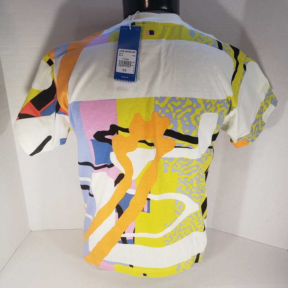 NWT Unisex Adidas Love Unites AOP - Picture 4 of 5